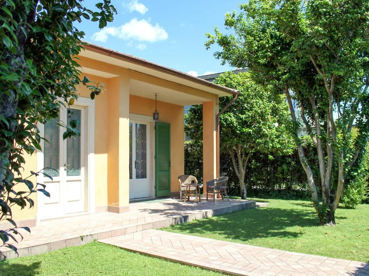 Holiday Home Le Camelie By Interhome Montignoso